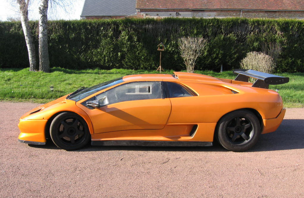 Only 31 LAMBORGHINI Diablo SVR first racing Lamborghini have been built